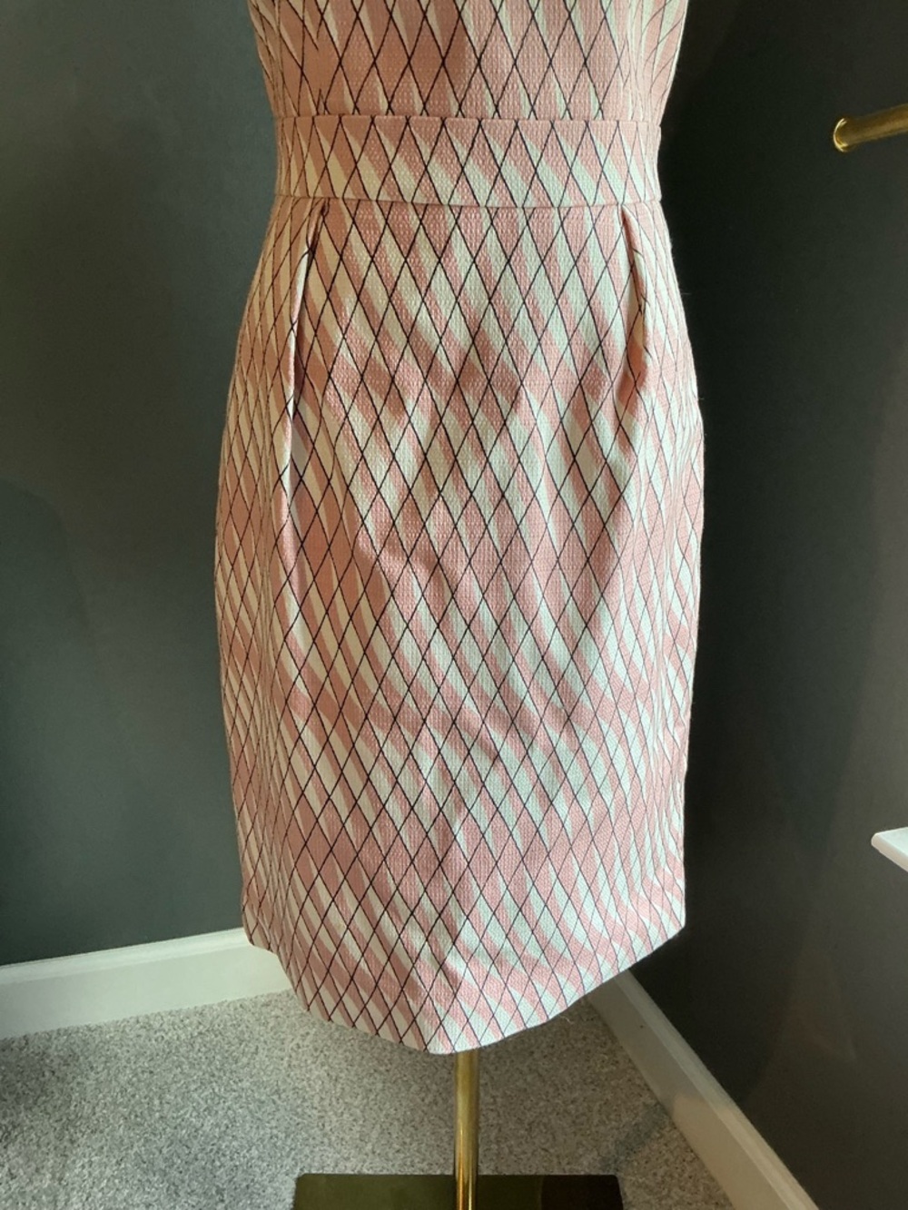 Boden Pink Plaid Geometric Pattern Dress, size 4 - Picture 2 of 12